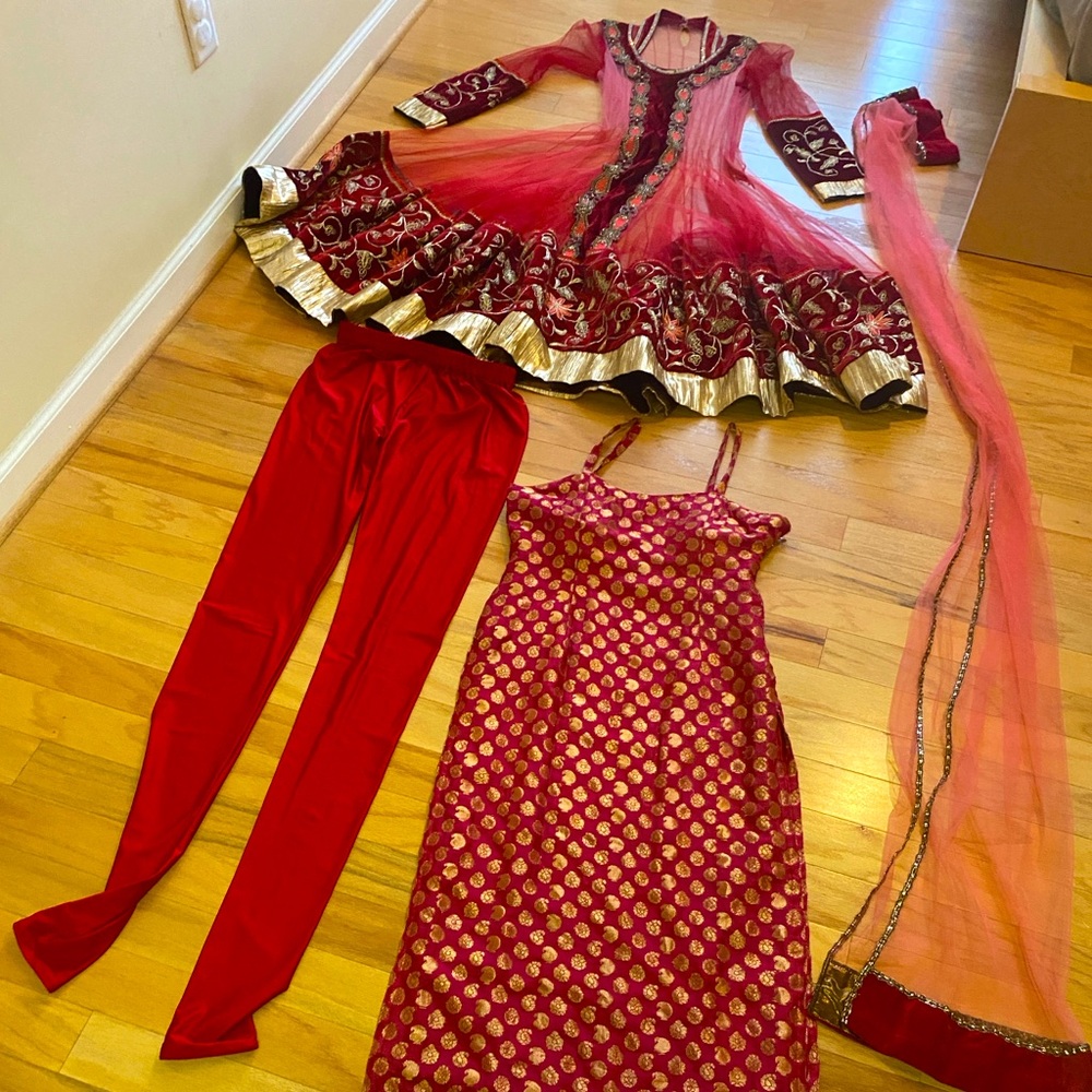 Red Gold Velvet 4 Piece Wedding Dress Set M